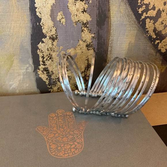 NEW Satya Sterling Silver Large Bangle Bracelet Cuff “Something Special” $349 - Picture 9 of 16